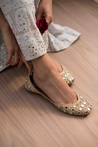 Zeenat (Silver)
