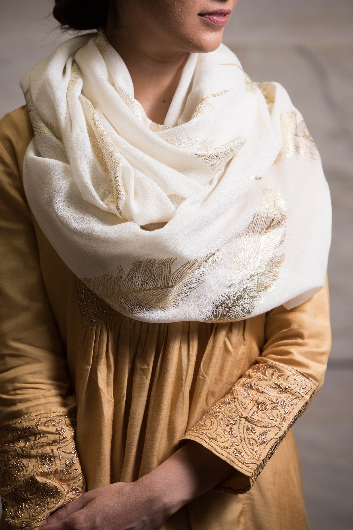 Afreen Stoles