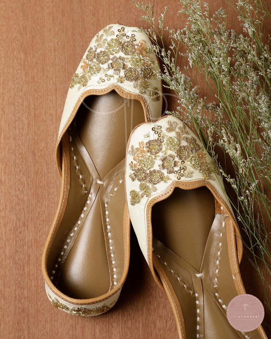Alila Mojris (Cream)