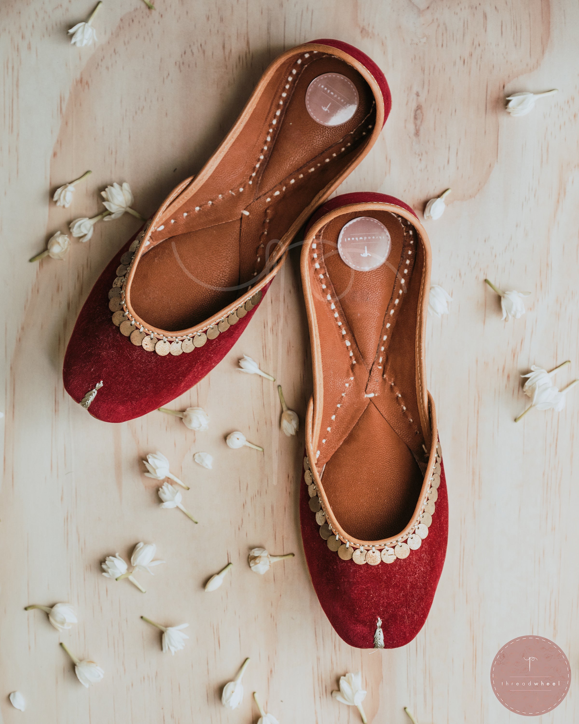 Surma Mojris (Maroon)